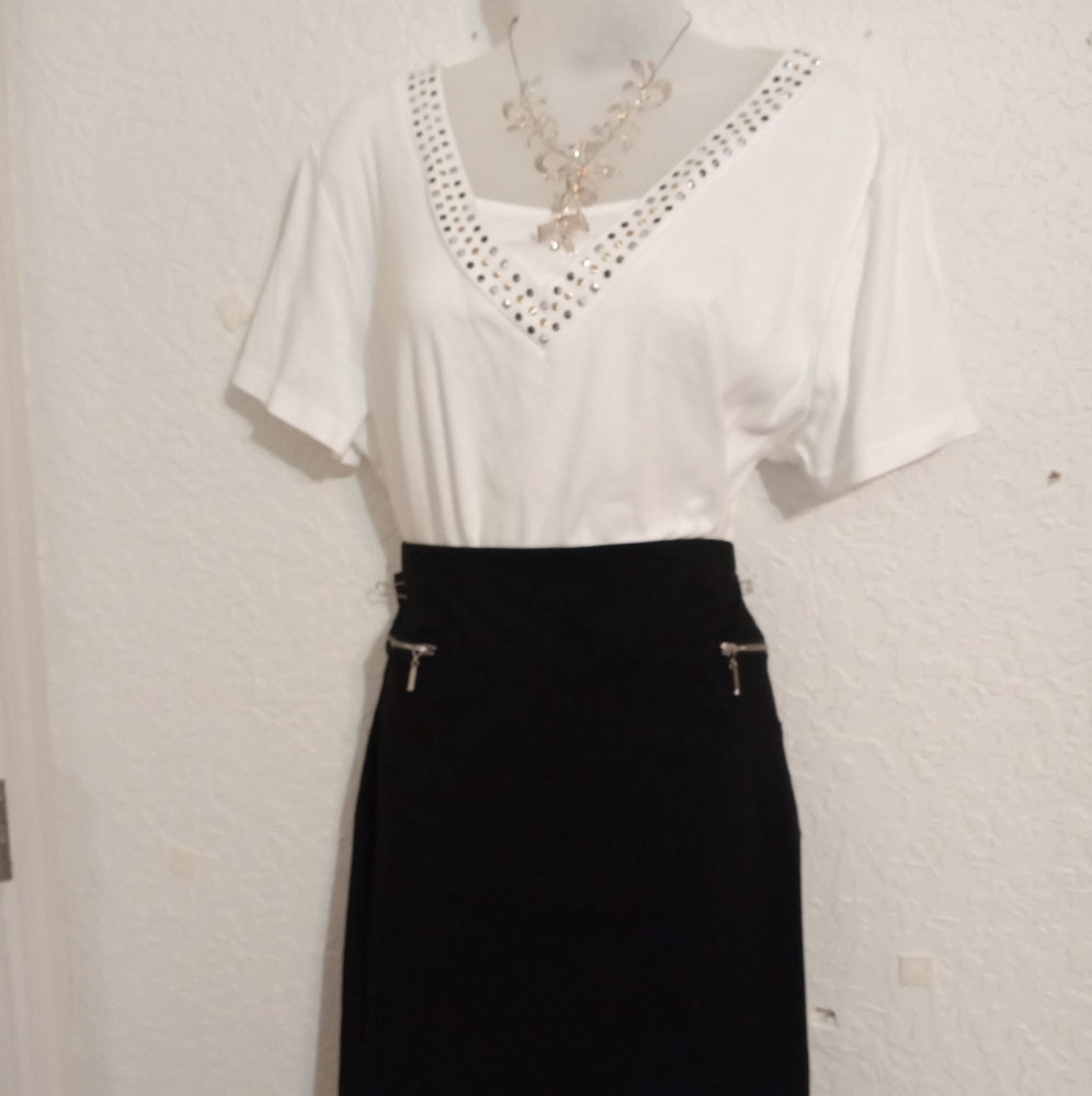 Ladies skirt